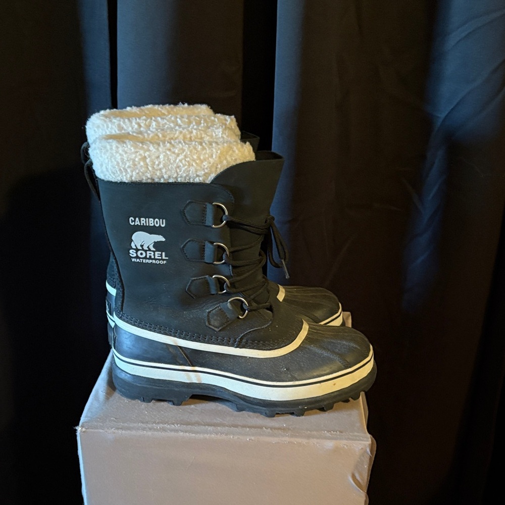 Sorel Women's Caribou Winter Boots - Black and Cream